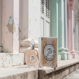 floral amber perfume