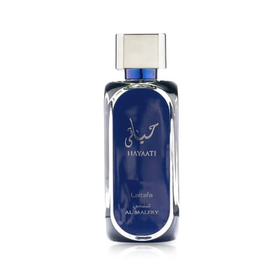 Botol perfume Hayaati Al Maleky Lattafa latar putih dekat depan