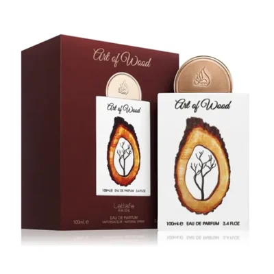 Art of Wood Lattafa Pride EDP kotak coklat botol putih dekat sisi