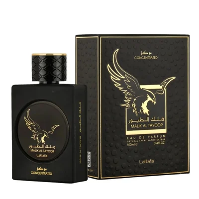 Lattafa Malik Al Tayoor Concentrated 100ml — Black perfume bottle with gold cap and eagle emblem, next to its black and gold patterned box with matching emblem. | Lattafa Malik Al Tayoor Concentrated 100ml — Botol minyak wangi hitam dengan penutup emas dan lambang helang, bersebelahan kotak corak hitam dan emasnya