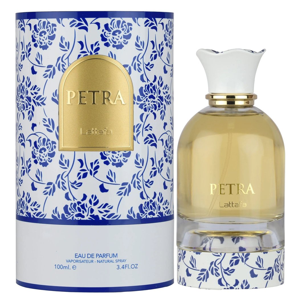 Lattafa Petra Eau De Parfum: Teman Best untuk Hari Hujan
