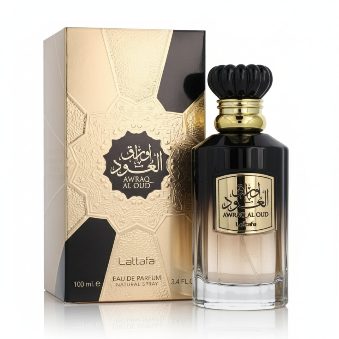 Awraq Al Oud Lattafa botol kaca hitam pembungkusan classy latar putih dekat