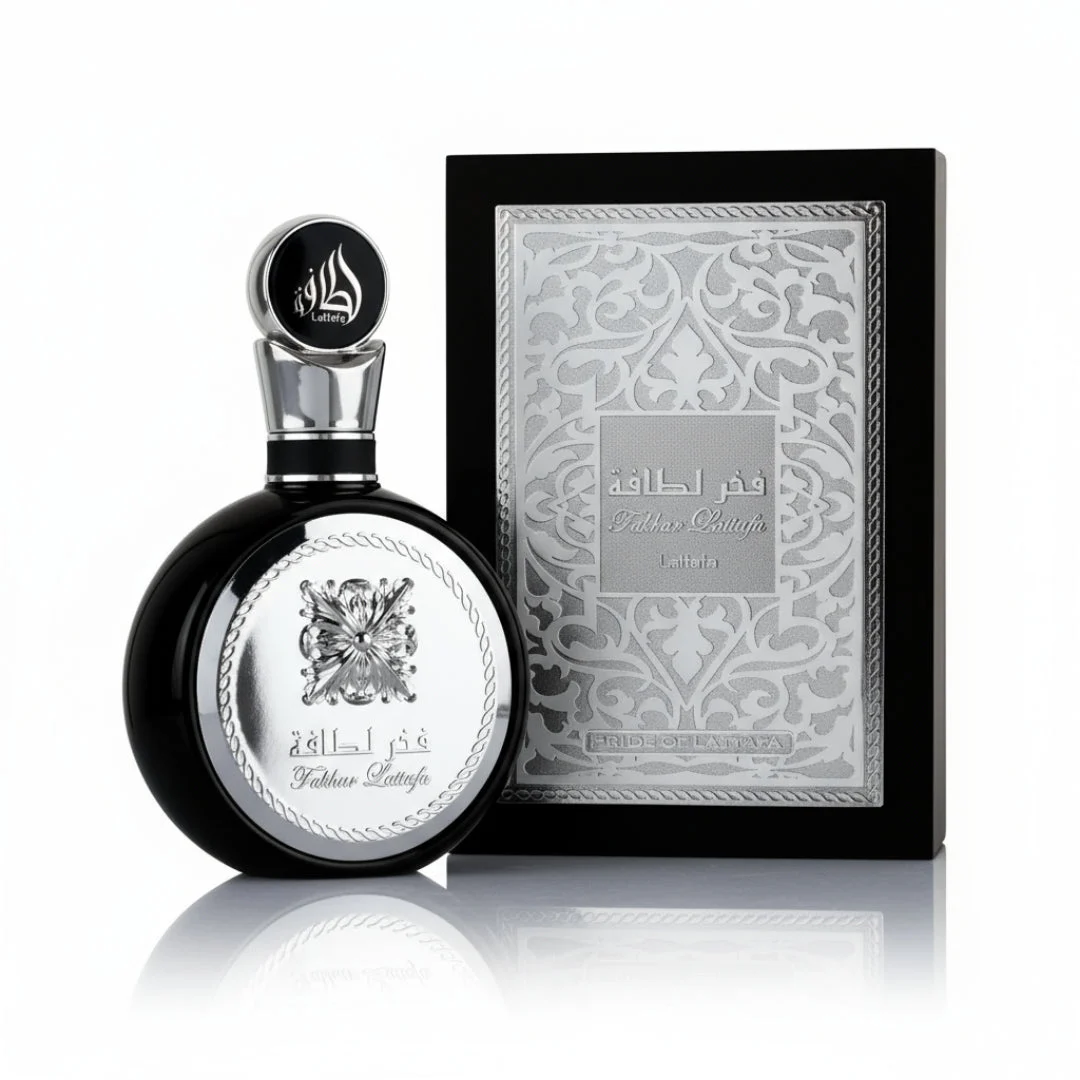 Fakhar Silver Lattafa edp men black round glass packaging closeup front view