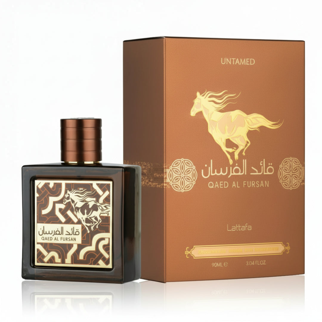 Qaed Al Fursan Untamed Lattafa edp botol kaca coklat dekat latar putih