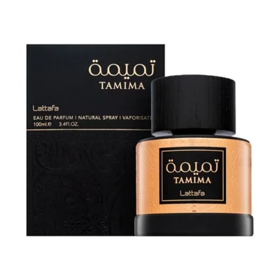 Lattafa Tamima 100ml Eau de Parfum — A black perfume bottle with a wooden cap and a rose gold label sits next to its matching black textured box with rose gold Arabic calligraphy and text. | Lattafa Tamima 100ml Eau de Parfum — Botol minyak wangi hitam dengan penutup kayu dan label emas mawar duduk bersebelahan dengan