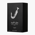 Ishq Al Shuyukh Silver Lattafa Pride edp pembungkusan hitam dekat pandangan depan